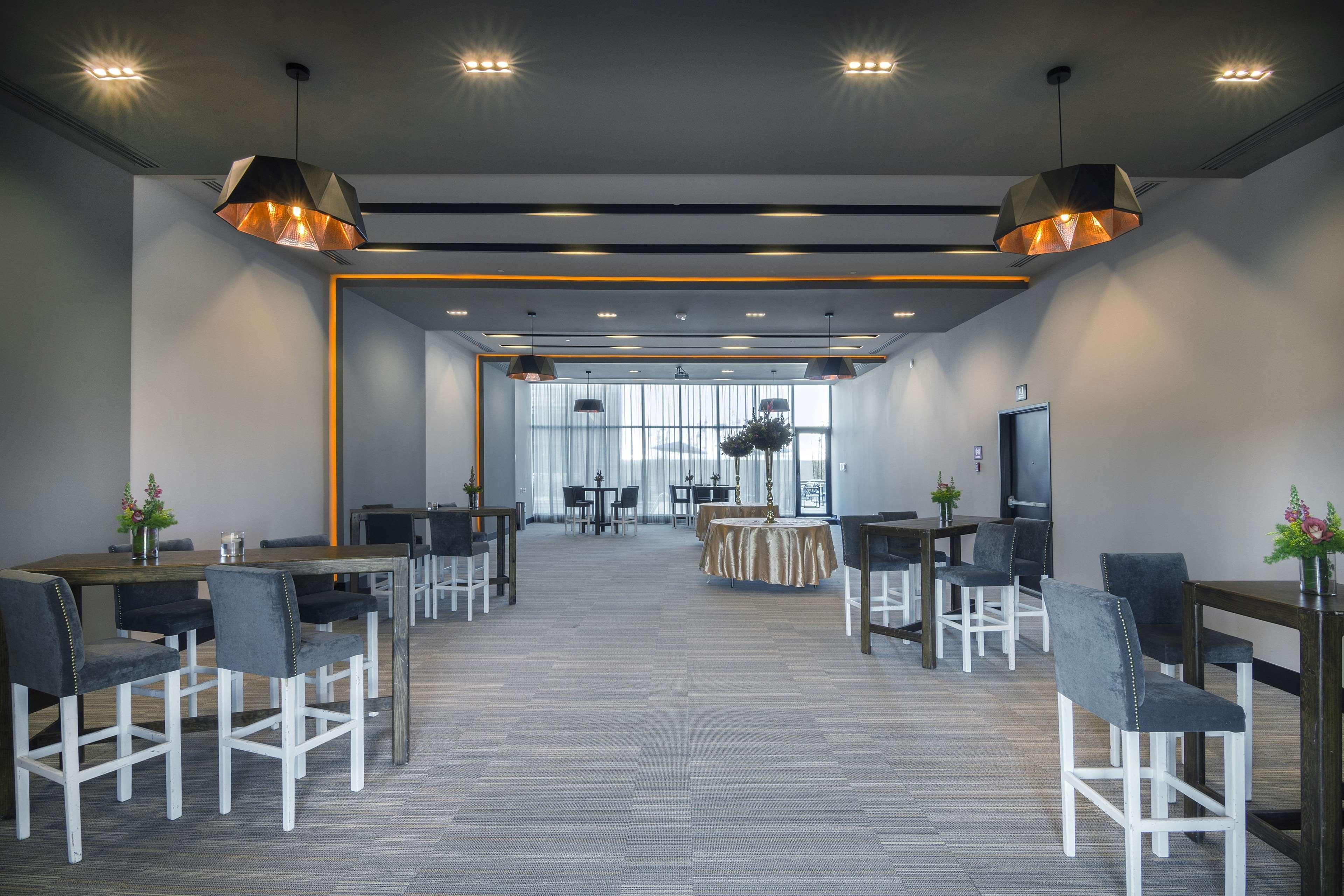 Hilton Garden Inn Агуаскальентес Экстерьер фото